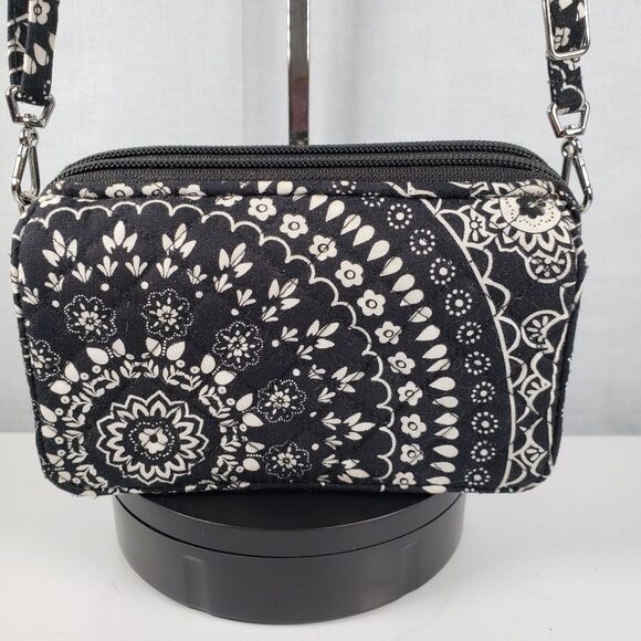 Vera Bradley All in One Crossbody Bag Black Bandana Medallion - Picture 3 of 16